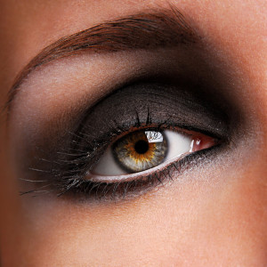 Dark Smokey Eye Makeup