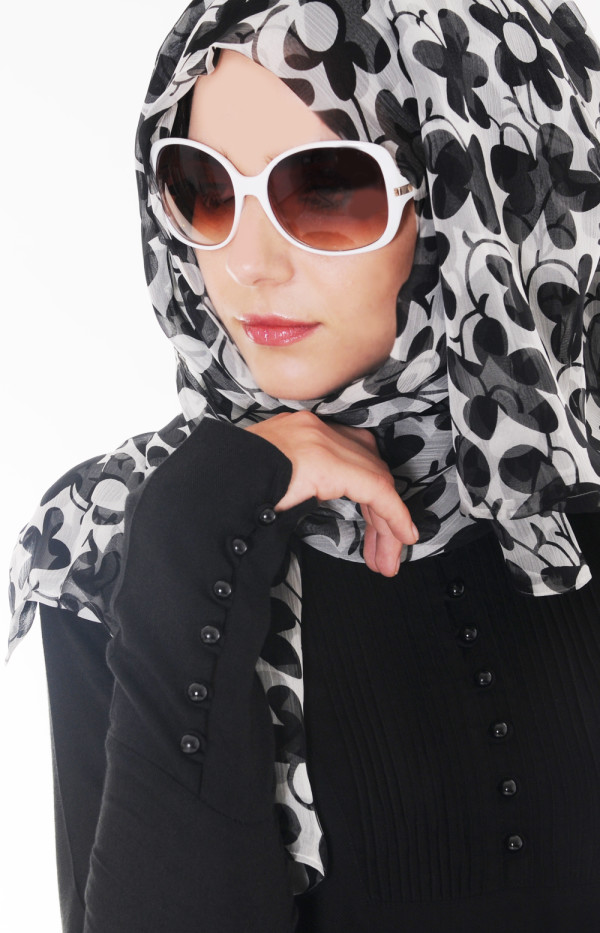 Black and White Hijab