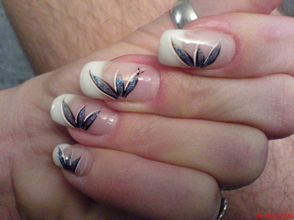 Beautiful Nail Art For Women