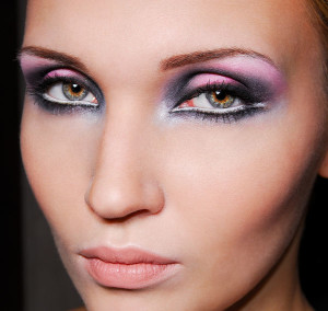 Know More About Smokey Eye Makeup