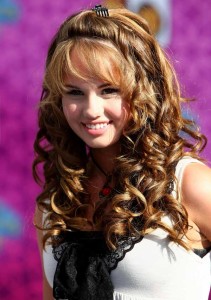 Debby Ryan Hairstyles