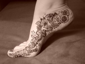 Bridal Mehndi Design for Feet Wallpaper