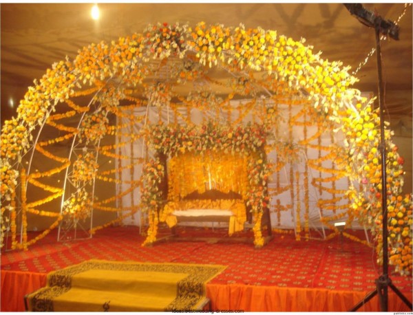 Image of Mehndi Stage Decoration Ideas