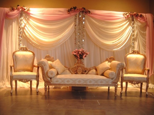 latest Wedding Stage Decoration Images